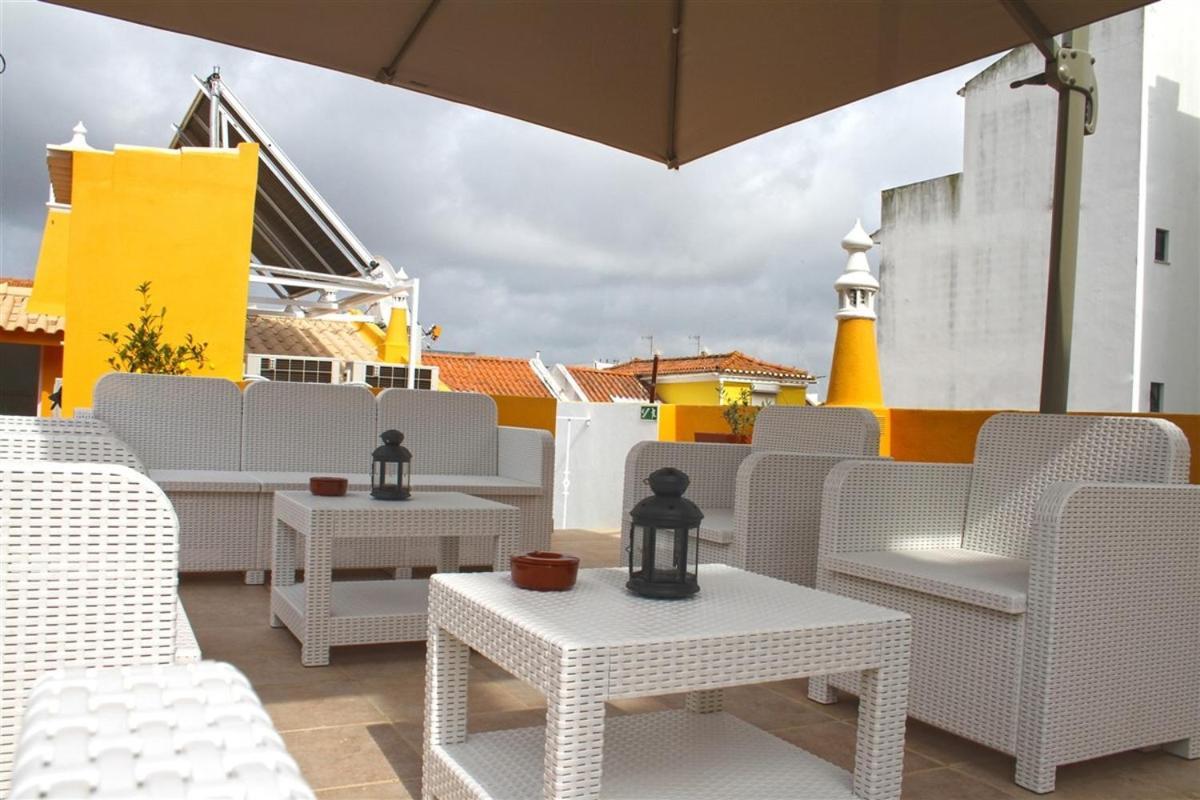 Rocha Prestige - Guest House And Suites Portimão Exteriör bild