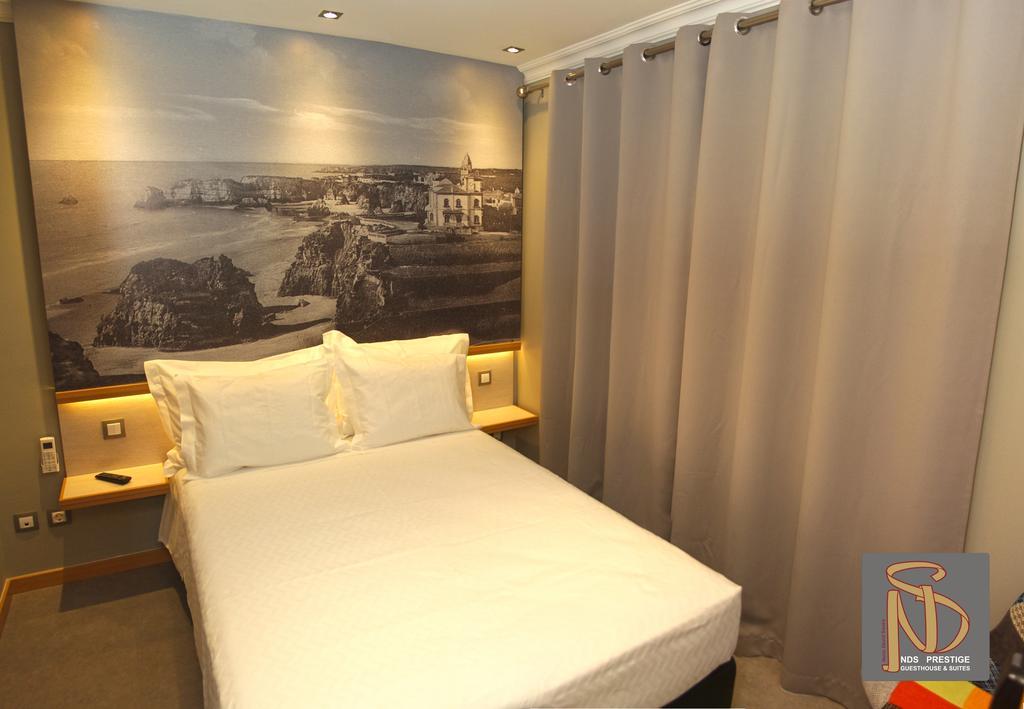 Rocha Prestige - Guest House And Suites Portimão Exteriör bild