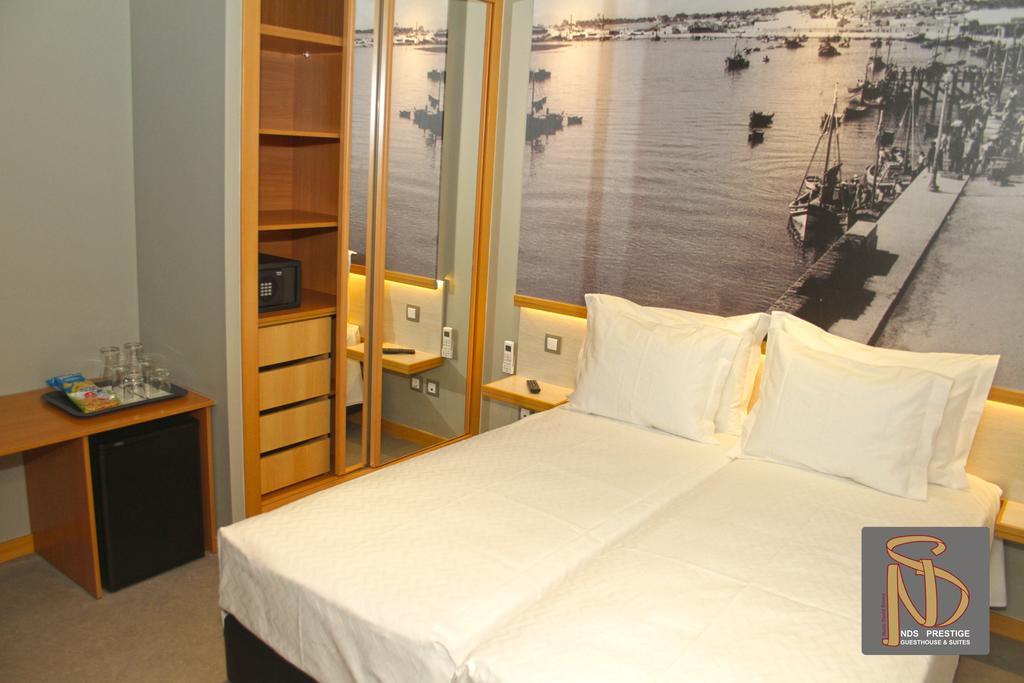 Rocha Prestige - Guest House And Suites Portimão Exteriör bild