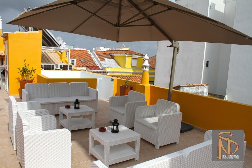 Rocha Prestige - Guest House And Suites Portimão Exteriör bild