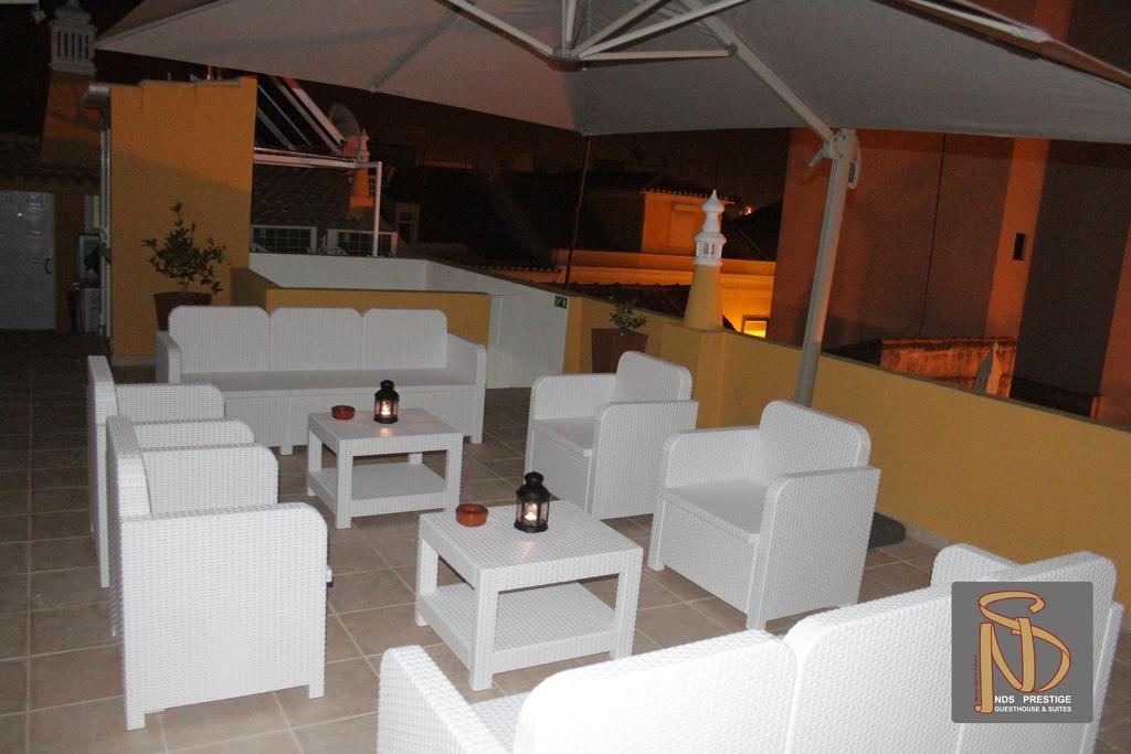 Rocha Prestige - Guest House And Suites Portimão Exteriör bild