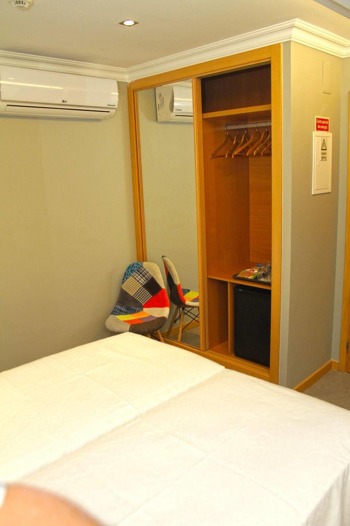 Rocha Prestige - Guest House And Suites Portimão Exteriör bild