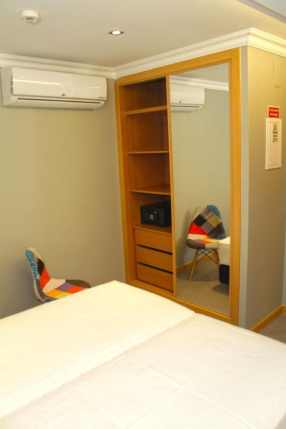 Rocha Prestige - Guest House And Suites Portimão Exteriör bild