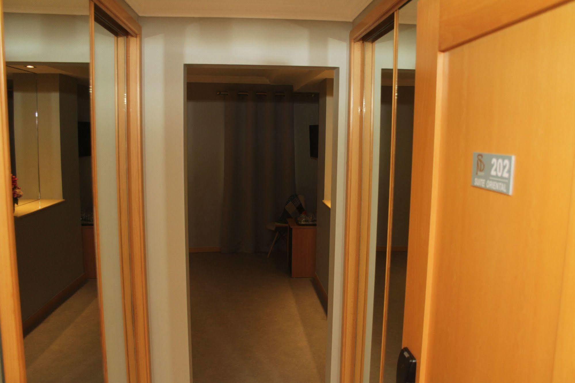 Rocha Prestige - Guest House And Suites Portimão Exteriör bild